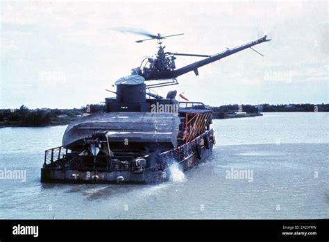 USA Vietnam-Krieg / Vietnam War - ATC(H) Armored Troop Carrier ...