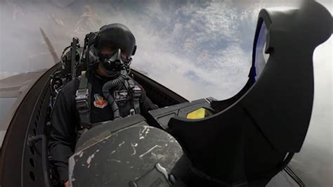 Watch: Step Inside the Cockpit of a Stealth F-22 Raptor - 19FortyFive