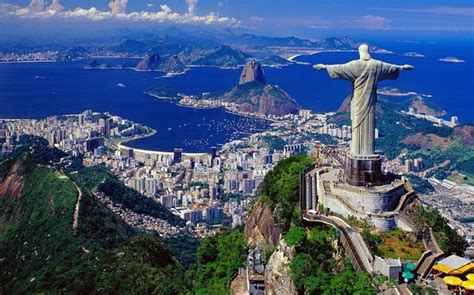 The Giant Statue Of Christ The Redeemer One Of The New Seven Wonder Of ...