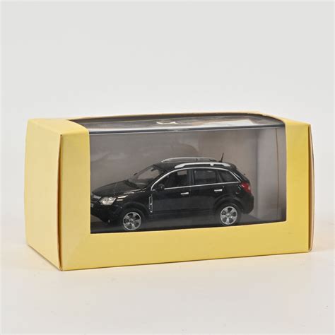 Opel Antara Black 1:43