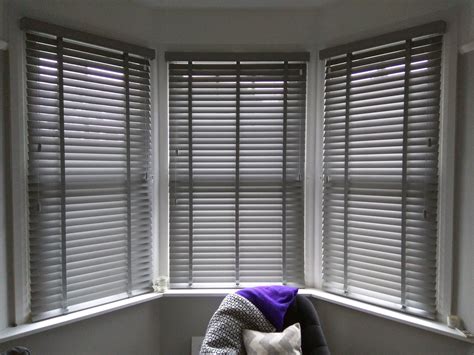 Estate grey wood venetian blinds | Bay window blinds | Brixton | Made to measure | Bedroom ...