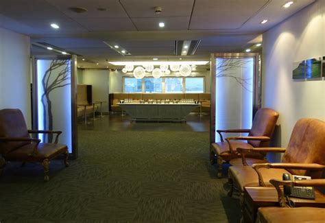 Review: British Airways First Class Lounge London Heathrow T3