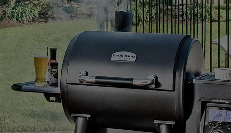 Broil King - Gas and Charcoal Grills | BroilKing