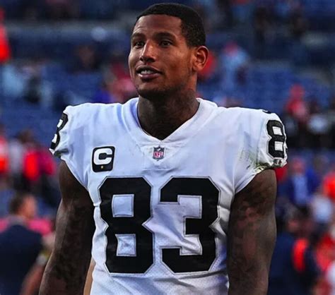 Giants Acquire Raiders Darren Waller. Wife - Kelsey Plum: Cos Coach Josh McDaniels Was Not ...