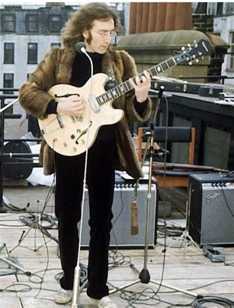 John Lennon/The BeaTles/Apple Rooftop | John lennon, Lennon, Beatles apple