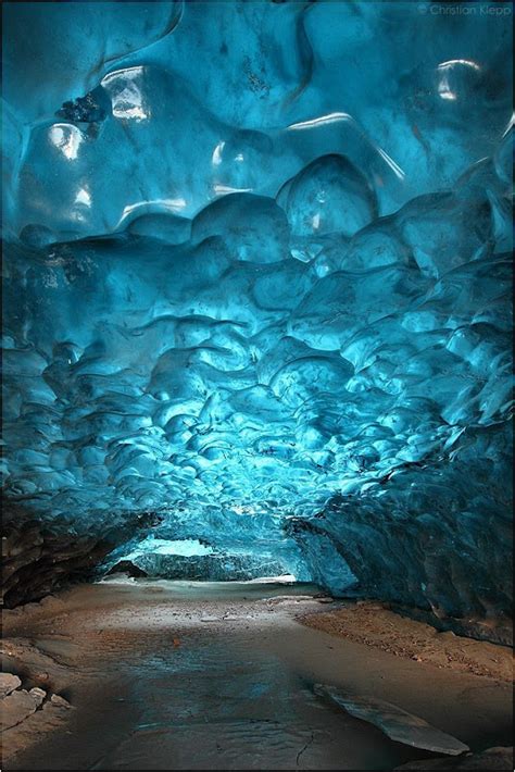 Ice Cave In Skaftafell, Iceland | Amusing Planet