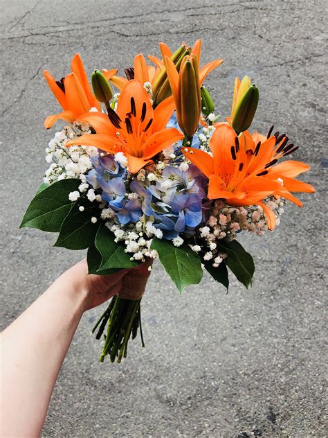 Wedding Bouquets With Tiger Lilies / Cascade Bridal Bouquet Tiger ...