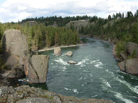 Spokane River Rafting – Enjoy the outdoors- Raft the Spokane