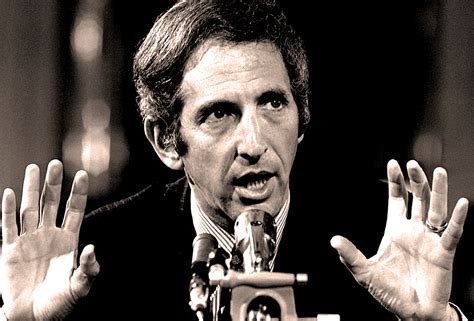 Daniel Ellsberg And The Pentagon Papers - 1971 - Past Daily.