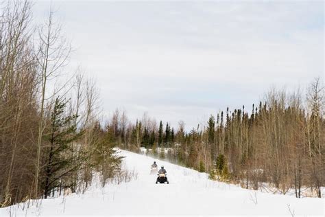 10 fun winter adventures to have in Manitoba in 2022 | Travel Manitoba