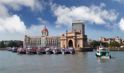 Mumbai - Colaba Neighborhood