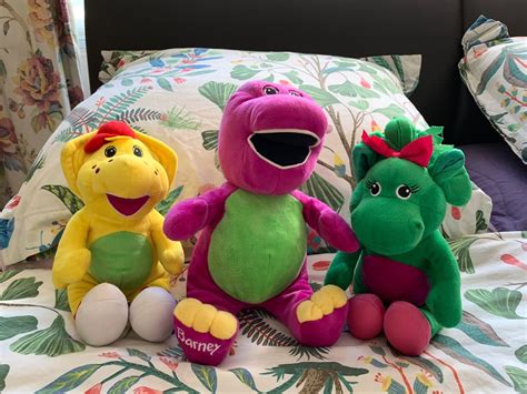 Barney and friends plush set, Hobbies & Toys, Toys & Games on Carousell