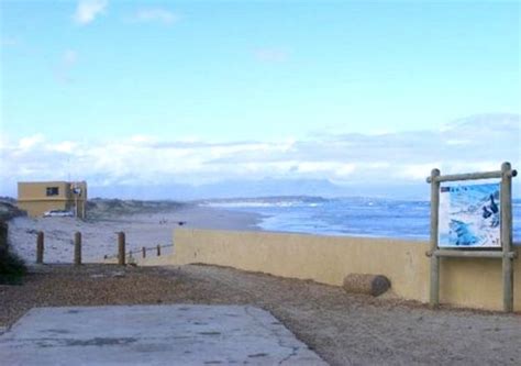 About Strandfontein Beach in Strandfontein