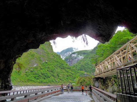 Eternal Spring Shrine, Taiwan | Inspired Tours