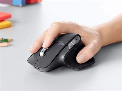 Logitech MX Master 3 Advanced Wireless Mouse | Gadgetsin