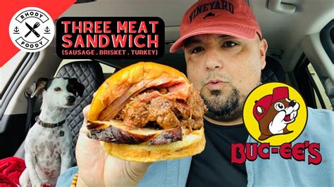 Buc-ee’s Three Meat Sandwich 👀🦫 Suasage, Brisket & Turkey! - YouTube