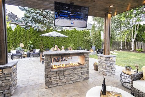 Outdoor TV - Paradise Restored Landscaping