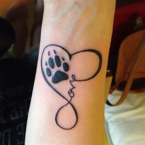 Image result for paw tattoo on hand | Dövme fikirleri, Dövme, Fikirler