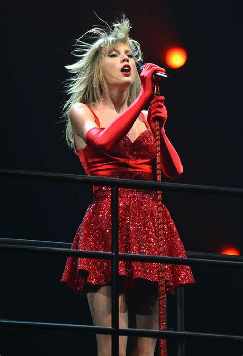 Taylor Swift Red Concert Outfits