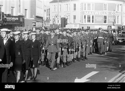 Remembrance Day Parade, Stockton, Sunday 10th November 1985 Stock Photo ...