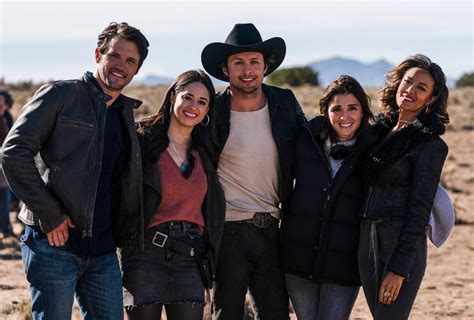 Roswell, New Mexico Season 1 Episode 9 Recap: A Roswell Alumni Returns