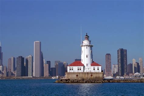 Chicago Harbor Lighthouse — A Lighthouse CRE Feature