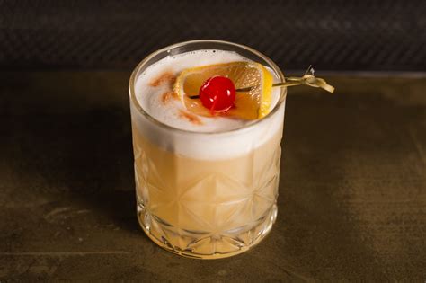 Amaretto Sour Cocktail Recipe | Recipes.net