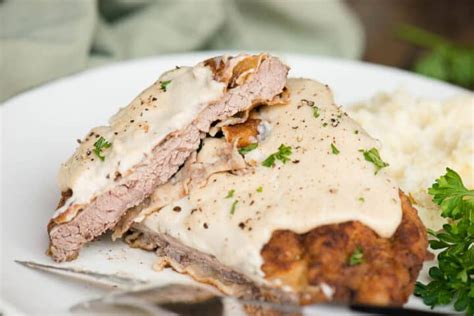 Country Fried Steak Recipe - Self Proclaimed Foodie