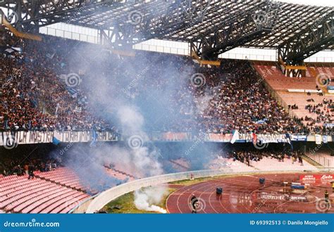 Napoli fans editorial stock photo. Image of soccer, people - 69392513