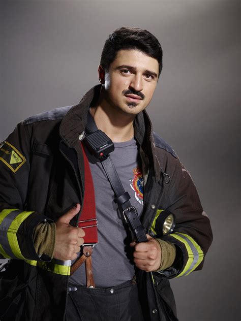 I Like to Watch TV: Chicago Fire Cast Photos Season 4