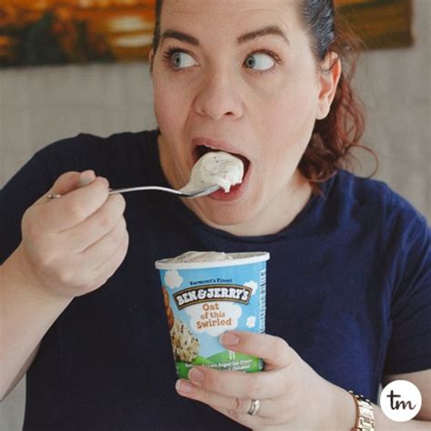 How To Eat Ice Cream With Milk | WinkFrozenDesserts.com