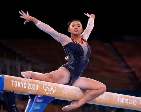 Suni Lee Wins Gold In All-Around Gymnastics With Simone Biles Sitting ...