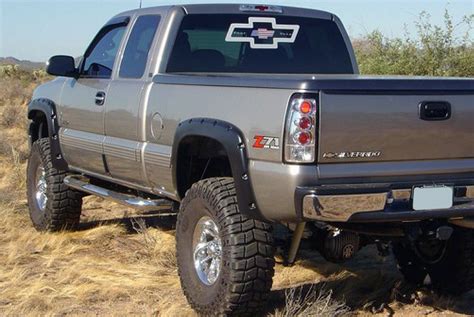 Bushwacker® - Chevy Silverado 2002 Pocket Style™ Fender Flares