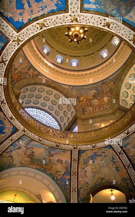 Interior of the Missouri State Capitol Building in Jefferson City Stock Photo: 9636927 - Alamy