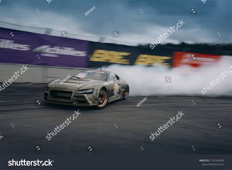 284 Toyota Supra Drifting Images, Stock Photos, 3D objects, & Vectors ...