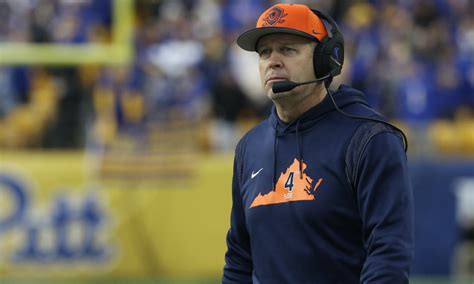 NCAAF: Virginia’s Bronco Mendenhall steps down