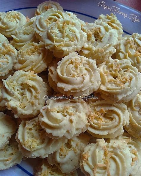 7 Resep kue sagu yang enak, renyah dan mudah dibuat