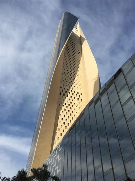 Al Hamra Tower, Kuwait City Skyscraper - e-architect