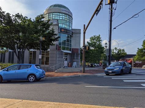 Robert Dyer @ Bethesda Row: Ourisman Jeep Bethesda opens in permanent ...