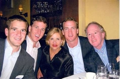 James J. Hamilton: Eli Manning Breaks Manning Family Record for Passing the Mashed Potatoes