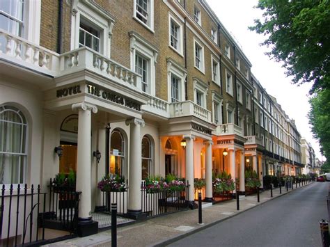 Panoramio - Photo of London - Uk - Sussex Gardens