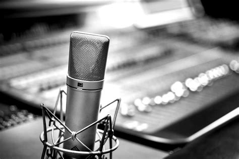 Top 5 Voice Over Microphones To Start Your Career - Mello Studio