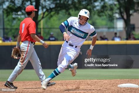 Noah Lewis Photos and Premium High Res Pictures - Getty Images