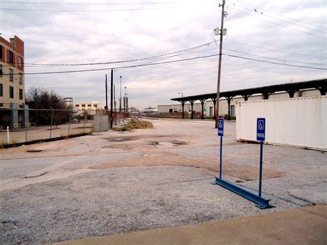 Houston Amtrak Station Parking Lot | Bill Bradford | Flickr