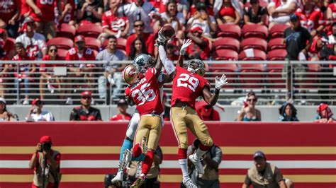 Top 100 Photos of the 49ers Defense from the 2017 Season