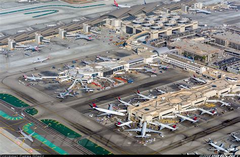 LAX Delta Terminal 5 | Aircraft pictures, Photo, Nikon d7100 photos