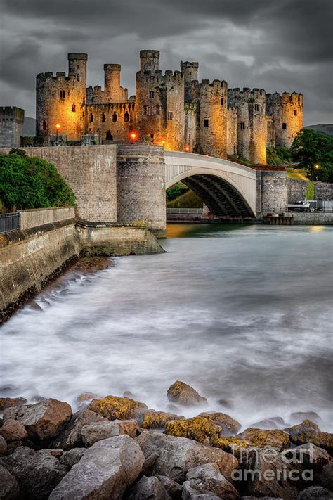 Conwy Castle At Night Photograph by Adrian Evans - Fine Art America