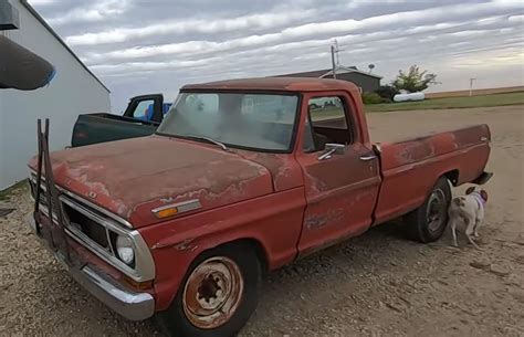 Rusty Old 1970 Ford F-250 No One Wanted Roars to Life After Sitting for ...