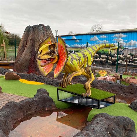 Dinosaur World Adventure Golf | Walsall, West Midlands | Crazy Golf