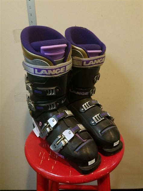 Lange X8 Ladies Ski Boot Mondo Size 25 | SidelineSwap